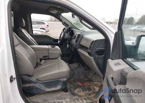 2016 Ford F-150 Xl z USA, uszkodzony, nr VIN 1FTMF1C86GKD33941